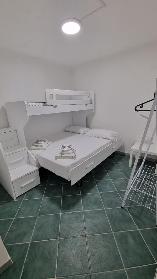 Casa Vacanze Afea Torre Dell'Orso Salento Puglia Extérieur photo