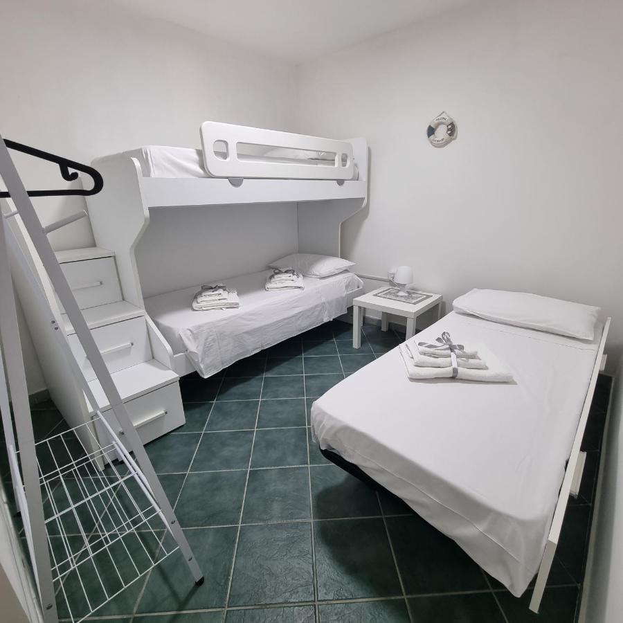Casa Vacanze Afea Torre Dell'Orso Salento Puglia Extérieur photo