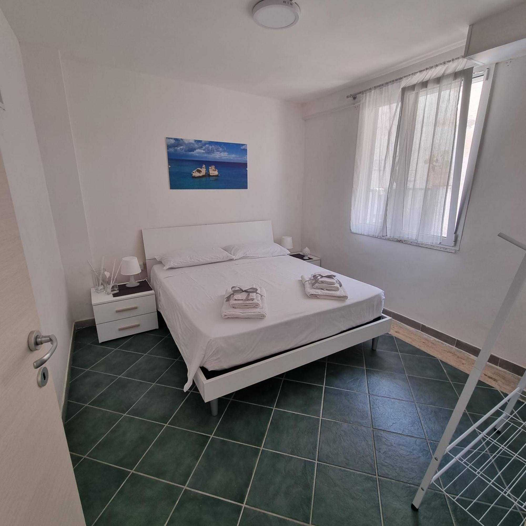 Casa Vacanze Afea Torre Dell'Orso Salento Puglia Extérieur photo