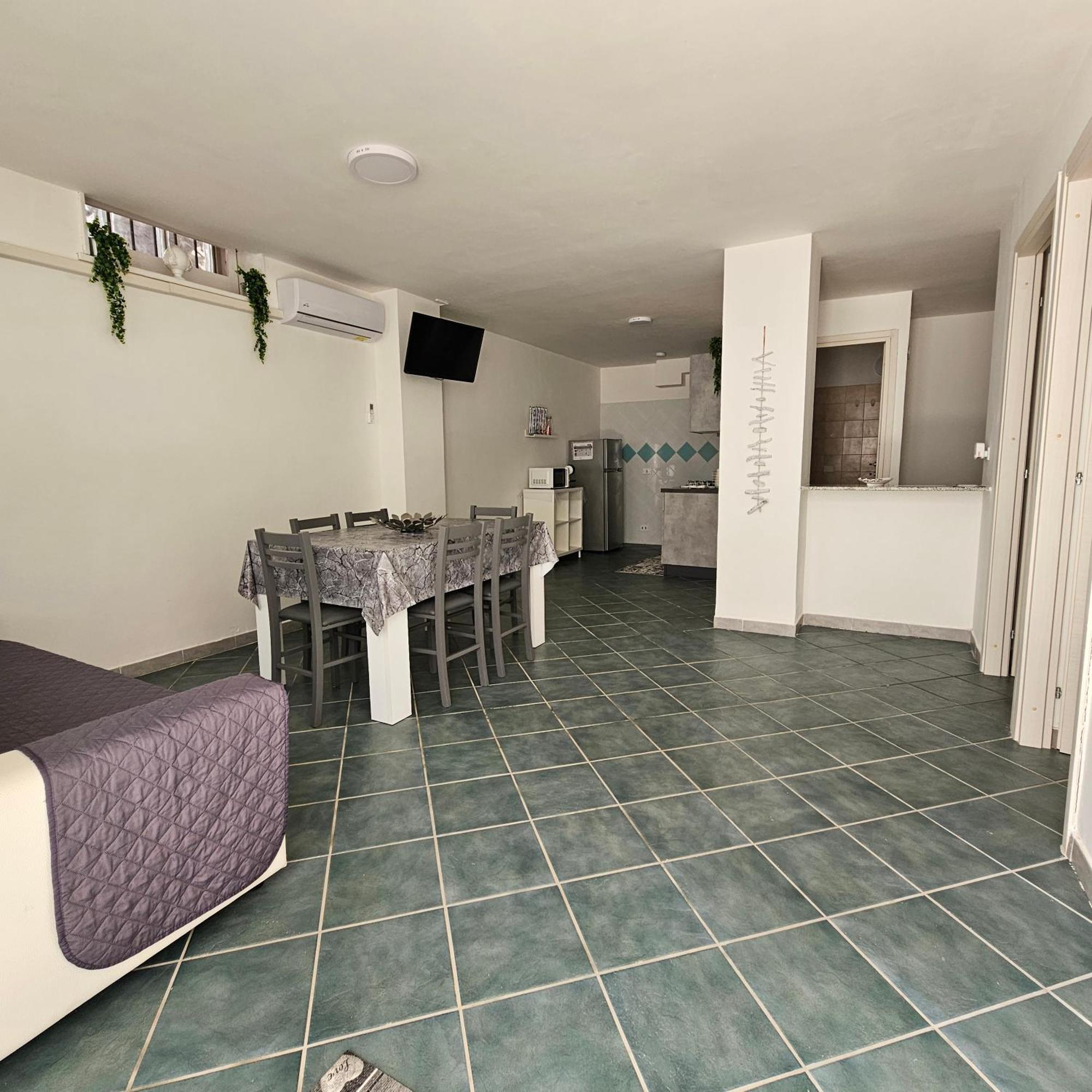 Casa Vacanze Afea Torre Dell'Orso Salento Puglia Extérieur photo